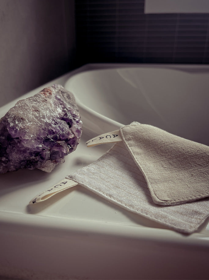 2-sided Lotus Silk Exfoliator & Cleansing Cloth – SMALL